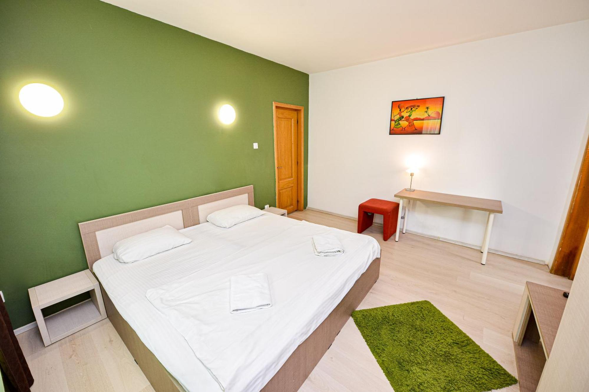 The Lincoln Suites - Central Shabbat Friendly Apartments Bucareste Exterior foto