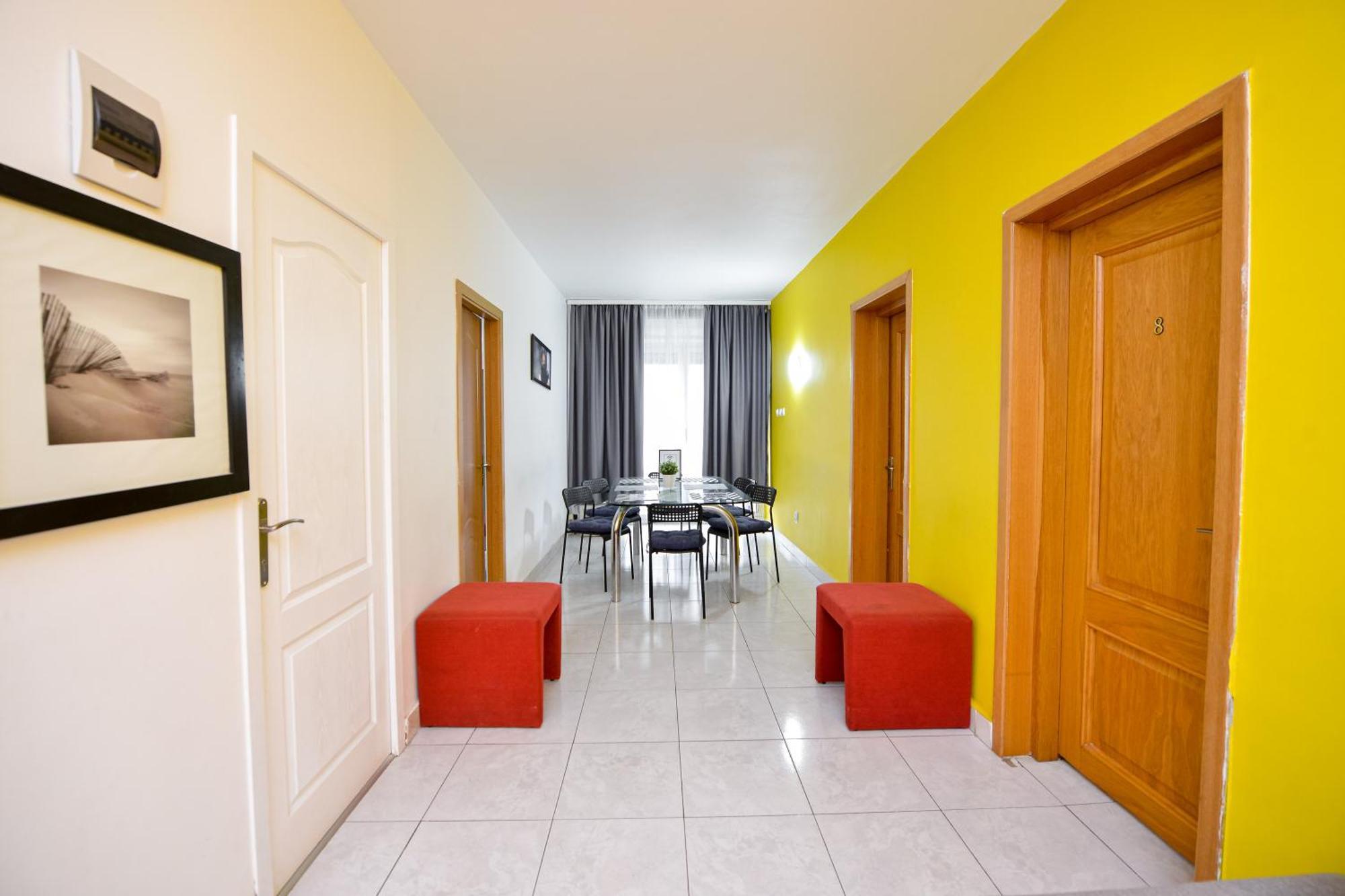 The Lincoln Suites - Central Shabbat Friendly Apartments Bucareste Exterior foto